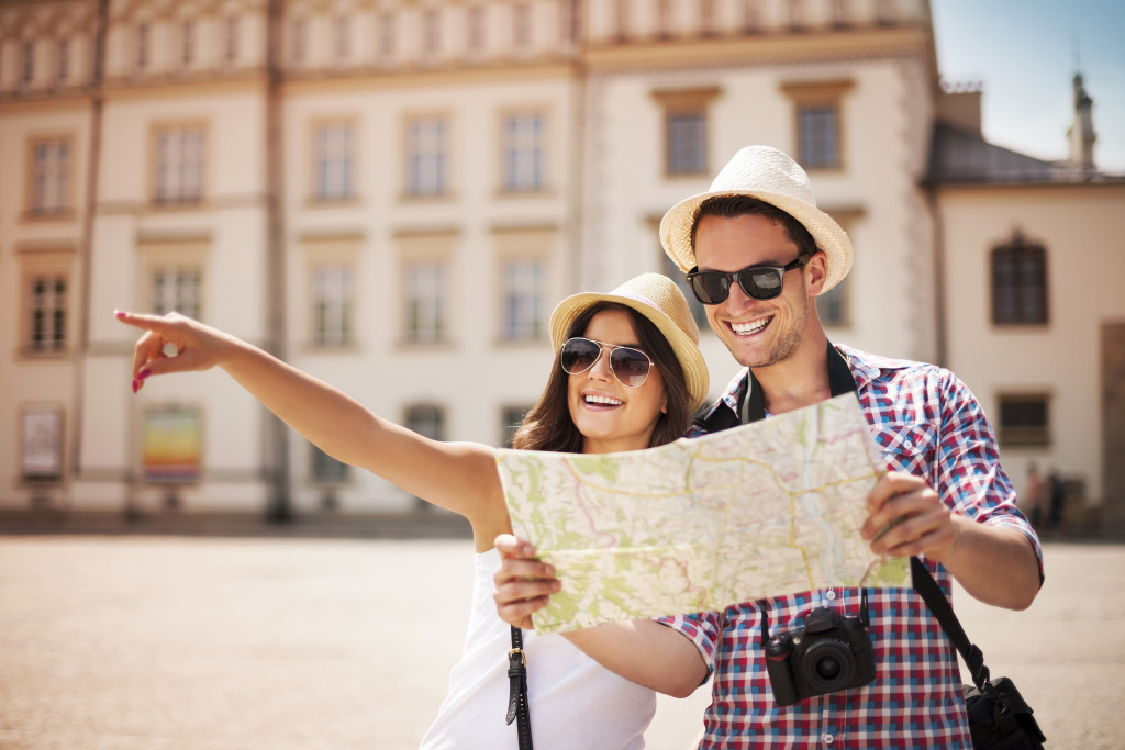 Why is it Much Better to Travel with a Partner